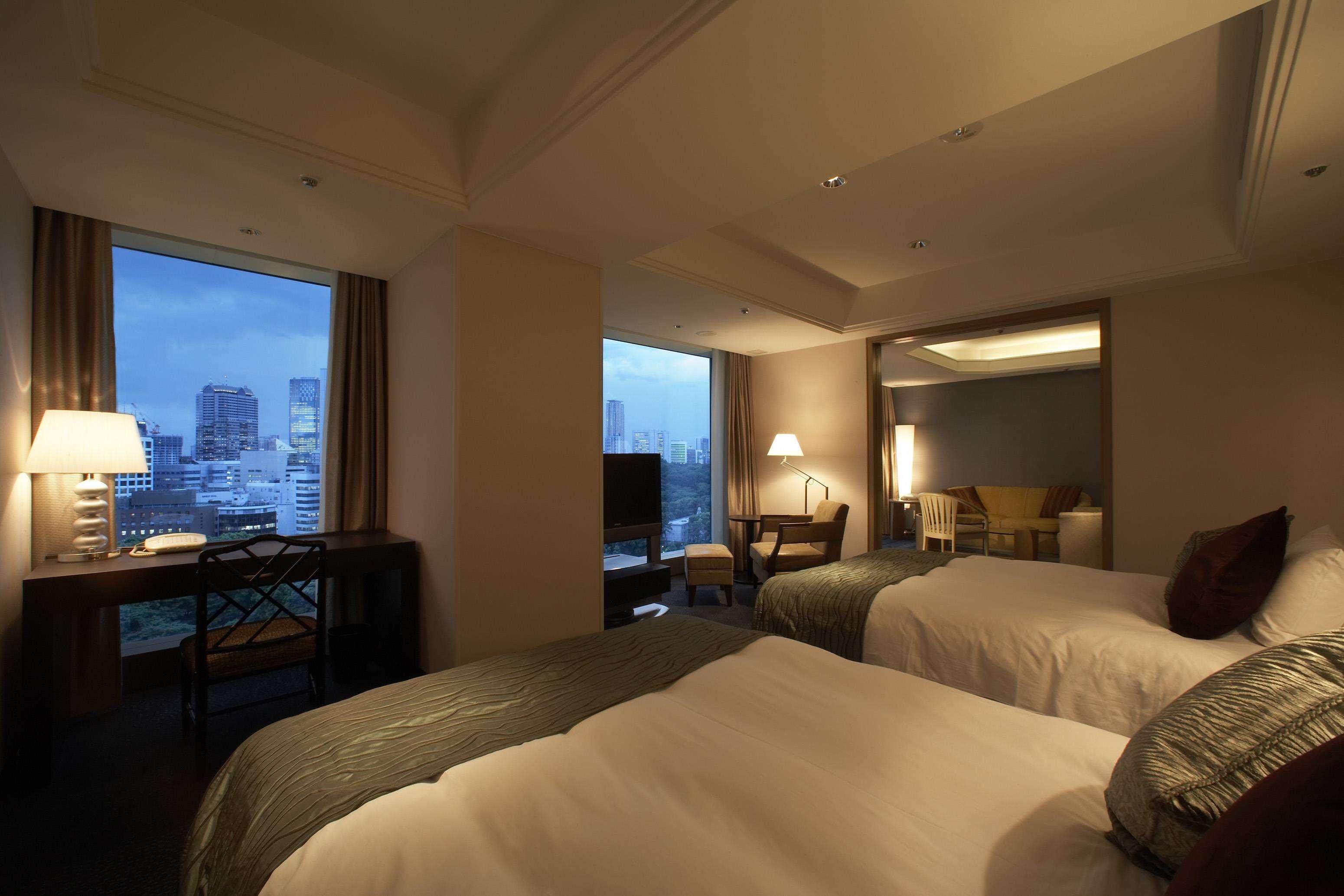 โรงแรมนิวโอตานิ การ์เดน ทาวเวอร์
